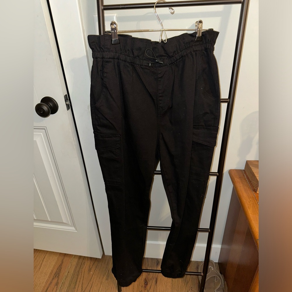 Large almost famous high waisted jogger